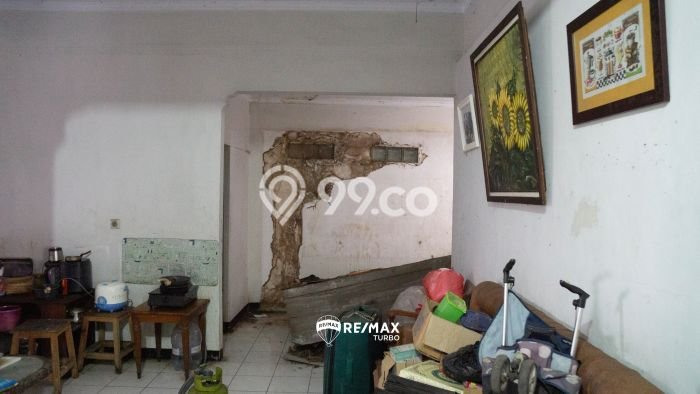 Dijual Rumah Luas Elegan Dengan View Cantik di Pondok Kopi, Jakarta Timur Dijual Rumah Luas Elegan Dengan View Cantik di Pondok Kopi, Jakarta Timur