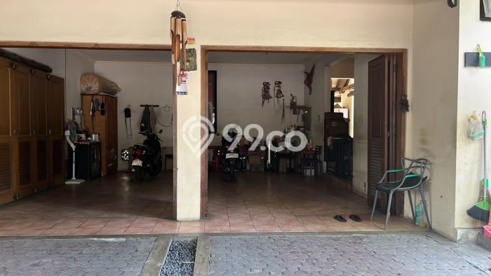 Hunian Mewah Dijual LT 657m2 di Wiyung, Surabaya Hunian Mewah Dijual LT 657m2 di Wiyung, Surabaya
