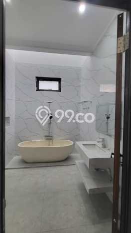 Rumah Elit Modern Tanpa Renovasi di Ciater Tangerang Rumah Elit Modern Tanpa Renovasi di Ciater Tangerang
