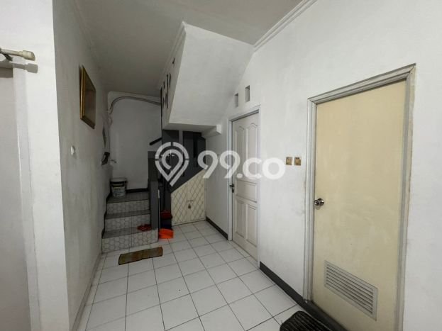 For Sale Rumah Mewah Exclusive di Cipondoh, Tangerang For Sale Rumah Mewah Exclusive di Cipondoh, Tangerang