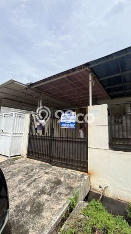 Lokasi terbaik! Rumah siap pakai dikontrakkan di Cipondoh LB 120m2 Lokasi terbaik! Rumah siap pakai dikontrakkan di Cipondoh LB 120m2