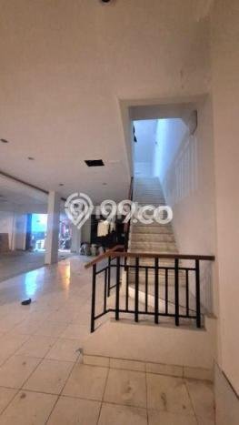 Ruko Dijual di Tangerang LT 170m2 & LB 510m2 Lokasi Terbaik! Ruko Dijual di Tangerang LT 170m2 & LB 510m2 Lokasi Terbaik!
