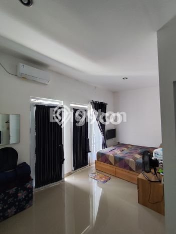 Dijual Rumah 3 Kamar Lokasi Ideal Bagus dan Strategis di Sawangan Dijual Rumah 3 Kamar Lokasi Ideal Bagus dan Strategis di Sawangan