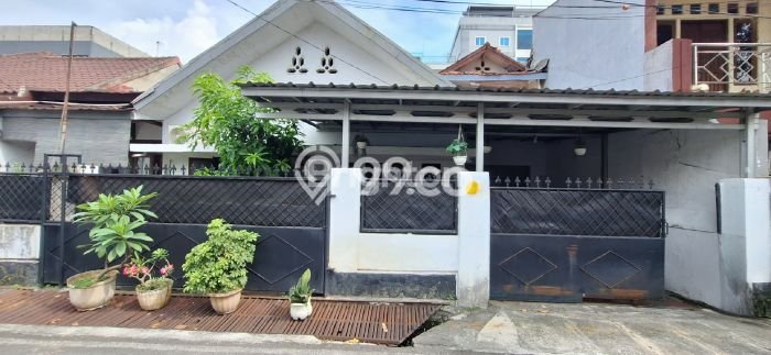 Jual Rumah Luas Elegan Dengan View Eksklusif di Bukit Duri, Jakarta Selatan Jual Rumah Luas Elegan Dengan View Eksklusif di Bukit Duri, Jakarta Selatan