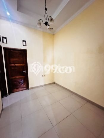 Jual Rumah Favorit Siap Huni LB 150m2 di Beji, Depok Jual Rumah Favorit Siap Huni LB 150m2 di Beji, Depok