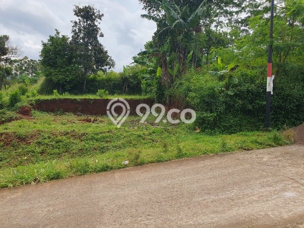 Tanah di Cileunyi, Bandung Luas 405m2 Dijual Segera Tanah di Cileunyi, Bandung Luas 405m2 Dijual Segera