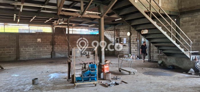 Disewakan Gudang di Pusat Kota Tangerang Ramai Strategis Disewakan Gudang di Pusat Kota Tangerang Ramai Strategis