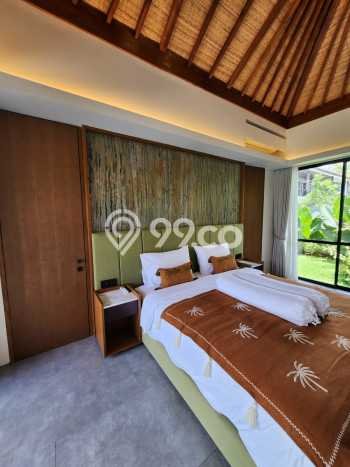 Kesempatan Investasi! Vila di , Area 500m2m², Lokasi Strategis dengan nilai tinggi Kesempatan Investasi! Vila di , Area 500m2m², Lokasi Strategis dengan nilai tinggi