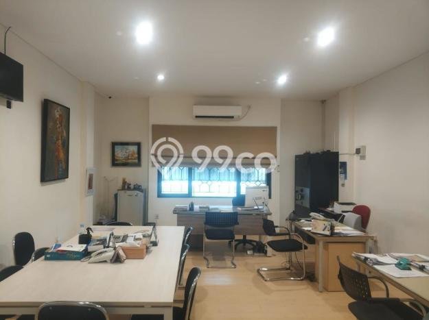 Ruko Dijual di Denpasar LT 100m2 & LB 180m2 Lokasi Terbaik! Ruko Dijual di Denpasar LT 100m2 & LB 180m2 Lokasi Terbaik!