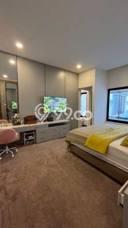 For Sale! Premium House LT 289m2 Desain Elegan di Sentul City For Sale! Premium House LT 289m2 Desain Elegan di Sentul City