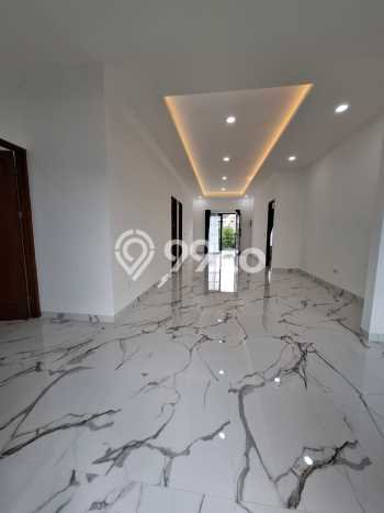 Jual Rumah Mewah Elegan Dengan View Eksklusif di Sentul City, Bogor Jual Rumah Mewah Elegan Dengan View Eksklusif di Sentul City, Bogor