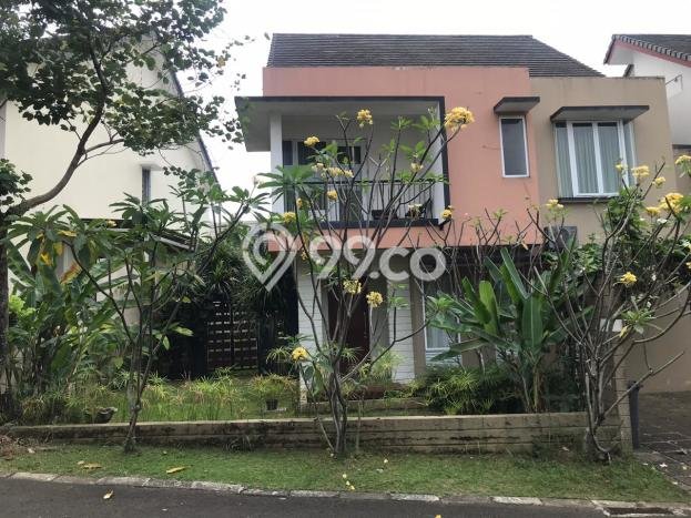 Rumah Elit Modern Tanpa Renovasi di Sentul City Bogor Rumah Elit Modern Tanpa Renovasi di Sentul City Bogor