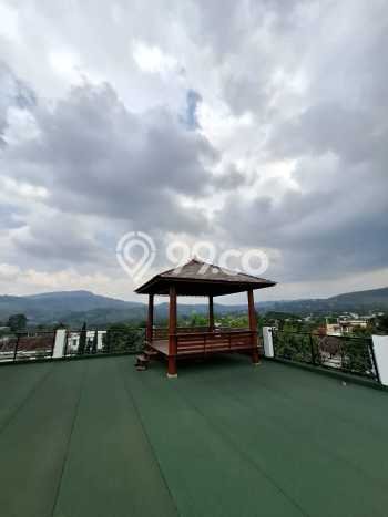 Jual Rumah Mewah Elegan Dengan View Eksklusif di Sentul City, Bogor Jual Rumah Mewah Elegan Dengan View Eksklusif di Sentul City, Bogor