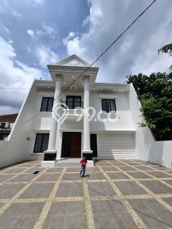 Jual Rumah Mewah Elegan Dengan View Eksklusif di Sentul City, Bogor Jual Rumah Mewah Elegan Dengan View Eksklusif di Sentul City, Bogor
