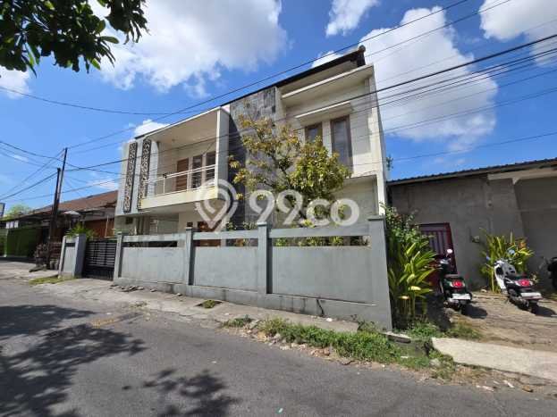 Rumah Modern Cantik 3 KT Siap Huni di Denpasar Barat Rumah Modern Cantik 3 KT Siap Huni di Denpasar Barat