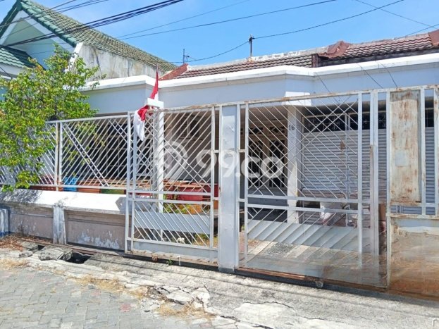 Hunian Cantik Modern Lb 100m2 di Dukuh Pakis, Surabaya Hunian Cantik Modern Lb 100m2 di Dukuh Pakis, Surabaya