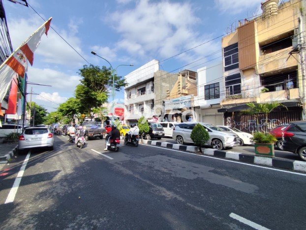 Ruko Disewa di Depok, Sleman, LT 286m2 / LB 759m2 Ruko Disewa di Depok, Sleman, LT 286m2 / LB 759m2