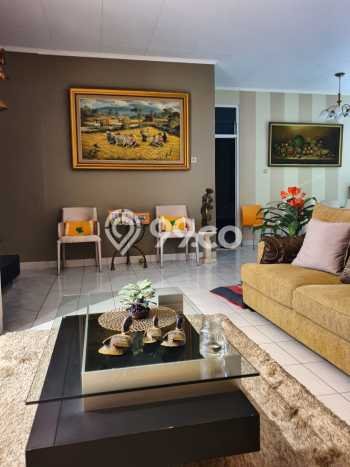 HARGA MENARIK! Vila Kawasan Cipanas, Luas 300m2m², Kawasan Tenang dan nyaman HARGA MENARIK! Vila Kawasan Cipanas, Luas 300m2m², Kawasan Tenang dan nyaman