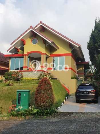 HARGA MENARIK! Vila Kawasan Cipanas, Luas 300m2m², Kawasan Tenang dan nyaman HARGA MENARIK! Vila Kawasan Cipanas, Luas 300m2m², Kawasan Tenang dan nyaman