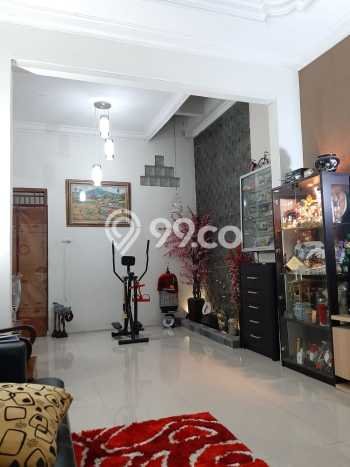 For Sale Rumah 4 Kamar Lokasi Ideal Bagus dan Strategis di Pedurungan For Sale Rumah 4 Kamar Lokasi Ideal Bagus dan Strategis di Pedurungan