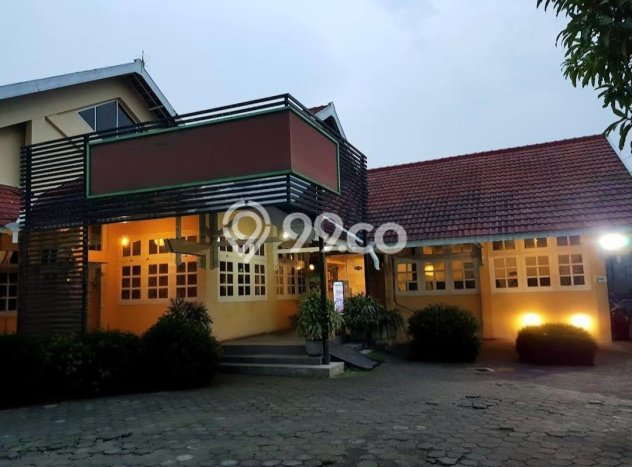 Lokasi strategis! Rumah siap huni dikontrakkan di Candisari LB 1000m2 Lokasi strategis! Rumah siap huni dikontrakkan di Candisari LB 1000m2