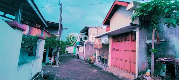 Jual Rumah Murah Meriah Karanganyar Punya 2 Kamar & LT 60m2 Jual Rumah Murah Meriah Karanganyar Punya 2 Kamar & LT 60m2