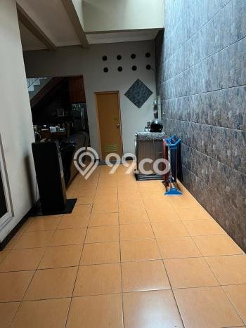 Ruko Disewa di Margahayu, Bandung, LT 224m2 / LB 330m2 Ruko Disewa di Margahayu, Bandung, LT 224m2 / LB 330m2