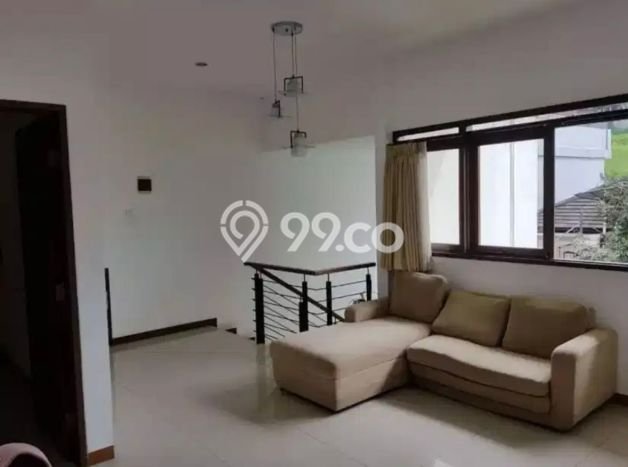 Rumah Sewa Bandung LT 220m2 LB 200m2 Area Setiabudi Rumah Sewa Bandung LT 220m2 LB 200m2 Area Setiabudi