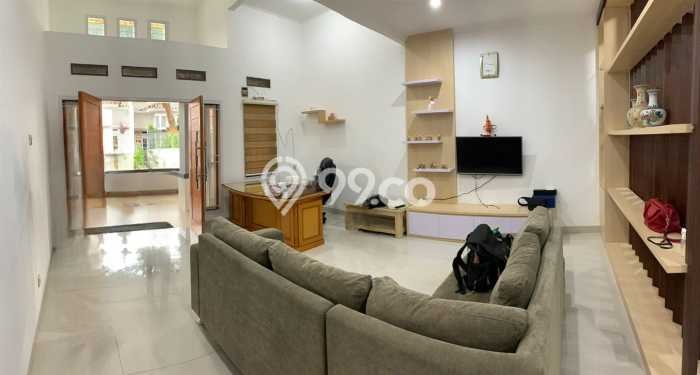Rumah Disewakan Bandung LT 144m2 LB 210m2 Kawasan Kota Baru Parahyangan Rumah Disewakan Bandung LT 144m2 LB 210m2 Kawasan Kota Baru Parahyangan