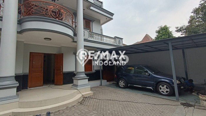 For Sale Rumah Elit Exclusive di Kebayoran Baru, Jakarta Selatan For Sale Rumah Elit Exclusive di Kebayoran Baru, Jakarta Selatan