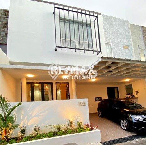 Hunian Mewah Dijual LT 141m2 di Cilandak, Jakarta Selatan Hunian Mewah Dijual LT 141m2 di Cilandak, Jakarta Selatan