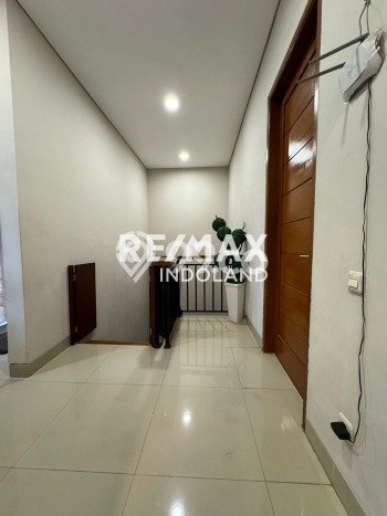 Hunian Mewah Dijual LT 141m2 di Cilandak, Jakarta Selatan Hunian Mewah Dijual LT 141m2 di Cilandak, Jakarta Selatan