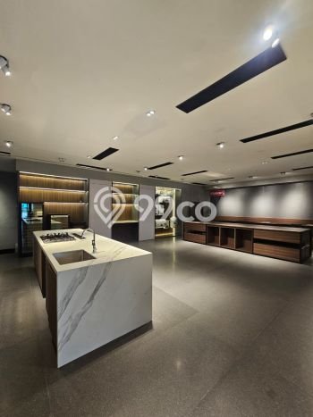 Dijual! Kantor di S Parman Jakarta Barat LT 534m2 / LB 665m2 Kawasan Strategis Dijual! Kantor di S Parman Jakarta Barat LT 534m2 / LB 665m2 Kawasan Strategis