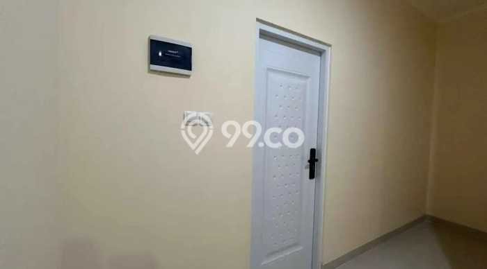 Rumah Minimalis 3 KT di Joglo Jakarta Barat Semi Furnished Rumah Minimalis 3 KT di Joglo Jakarta Barat Semi Furnished