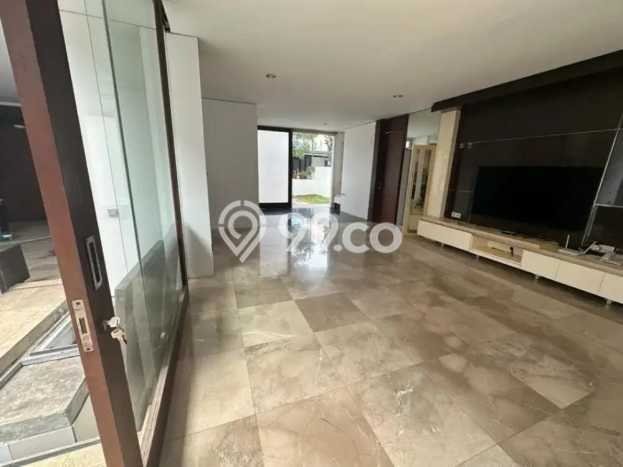 Rumah Luxury Modern Siap Huni di Ampera Jakarta Selatan Rumah Luxury Modern Siap Huni di Ampera Jakarta Selatan