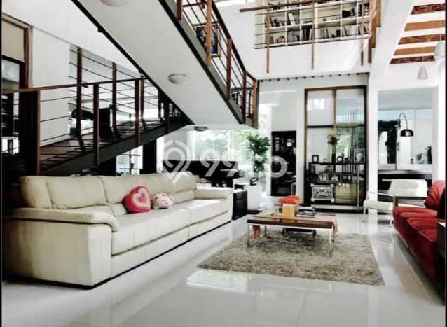 Rumah Eksklusif Siap Huni LT 404m2 di Pesanggrahan, Jakarta Selatan Rumah Eksklusif Siap Huni LT 404m2 di Pesanggrahan, Jakarta Selatan