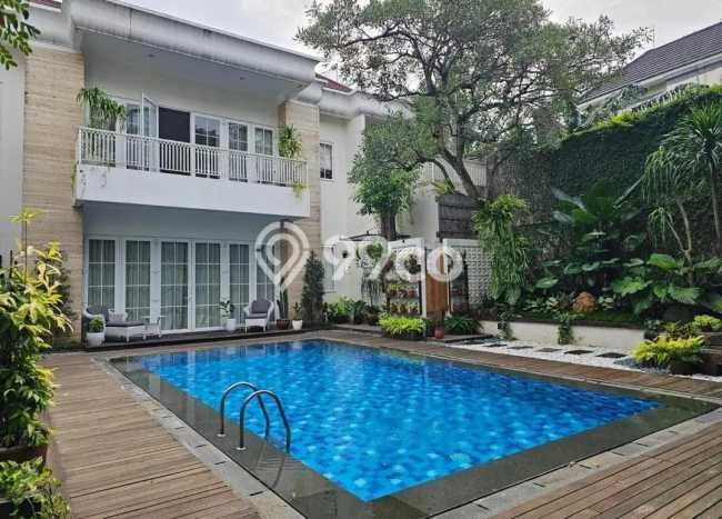 Ready to Use! Luxury House LT 1000m2 Desain Elegan di Kemang Ready to Use! Luxury House LT 1000m2 Desain Elegan di Kemang