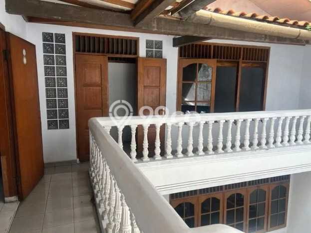 Siap Huni Hunian Elit 7 Kamar di Gambir Dekat ke Mana Saja Siap Huni Hunian Elit 7 Kamar di Gambir Dekat ke Mana Saja