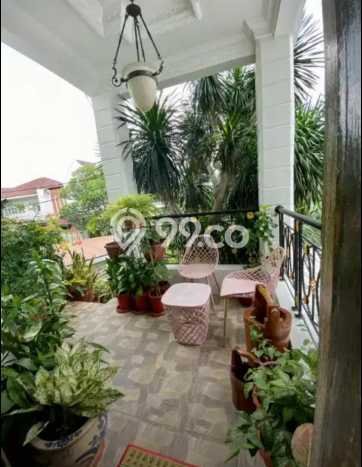Ready to Use! Luxury House LT 188m2 Desain Modern di Pondok Indah Ready to Use! Luxury House LT 188m2 Desain Modern di Pondok Indah
