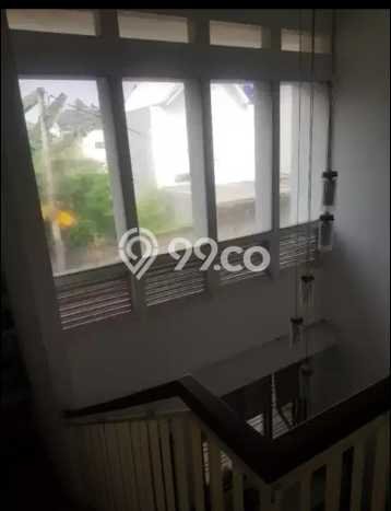 Rumah Elit Modern Tanpa Renovasi di Condet Jakarta Timur Rumah Elit Modern Tanpa Renovasi di Condet Jakarta Timur