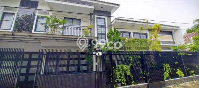 Ready to Use! Luxury House LT 170m2 Desain Modern di Bambu Apus Ready to Use! Luxury House LT 170m2 Desain Modern di Bambu Apus