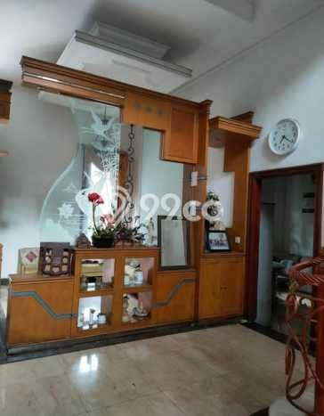 Dijual Rumah Luas Megah Dengan View Cantik di Pejaten, Jakarta Selatan Dijual Rumah Luas Megah Dengan View Cantik di Pejaten, Jakarta Selatan