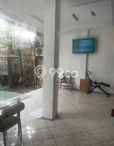 Dijual Rumah Luas Megah Dengan View Cantik di Pejaten, Jakarta Selatan Dijual Rumah Luas Megah Dengan View Cantik di Pejaten, Jakarta Selatan