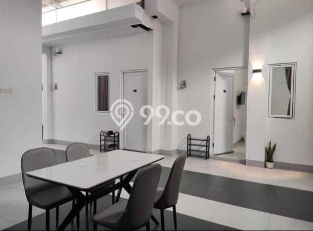 Peluang Investasi! Kost Dijual di Beji, Depok, 25 KT, 25 KM, Luas 420m2 Peluang Investasi! Kost Dijual di Beji, Depok, 25 KT, 25 KM, Luas 420m2