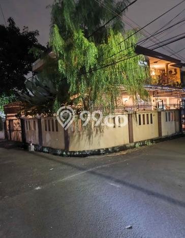 For Sale! Premium House LT 150m2 Desain Elegan di Srengseng For Sale! Premium House LT 150m2 Desain Elegan di Srengseng