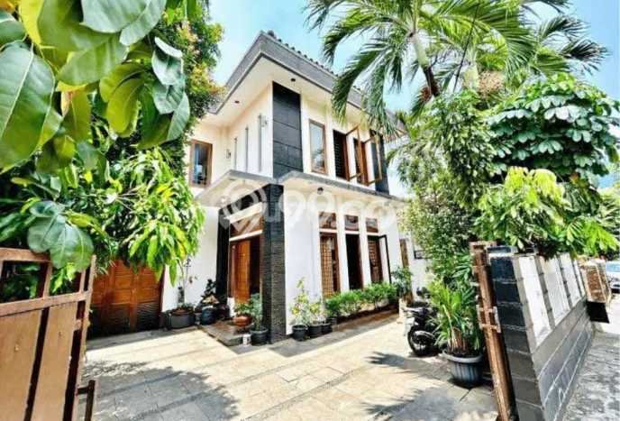 Dijual Rumah Elit Exclusive di Kebayoran Baru, Jakarta Selatan Dijual Rumah Elit Exclusive di Kebayoran Baru, Jakarta Selatan