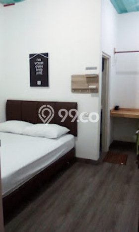 Rumah Kost Dijual Lokasi Serpong, Tangerang Selatan, 80 Kamar Tidur, 80 Kamar Mandi, 1750m2 Rumah Kost Dijual Lokasi Serpong, Tangerang Selatan, 80 Kamar Tidur, 80 Kamar Mandi, 1750m2