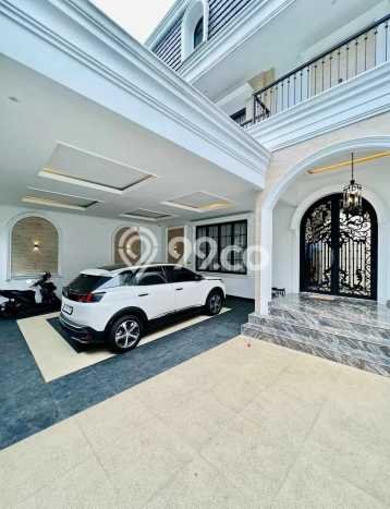 Jual Rumah Luas Megah Dengan View Eksklusif di Pondok Indah, Jakarta Selatan Jual Rumah Luas Megah Dengan View Eksklusif di Pondok Indah, Jakarta Selatan