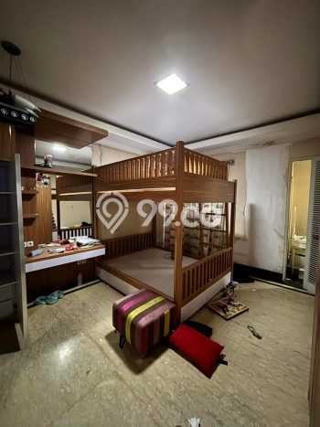 Siap Huni Rumah Mewah 6 Kamar di Kebayoran Baru Dekat ke Mana Saja Siap Huni Rumah Mewah 6 Kamar di Kebayoran Baru Dekat ke Mana Saja