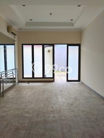 Disewakan! Rumah 3 Kamar Tidur &
3 Kamar Mandi di harapan indah, Bekasi Disewakan! Rumah 3 Kamar Tidur &
3 Kamar Mandi di harapan indah, Bekasi